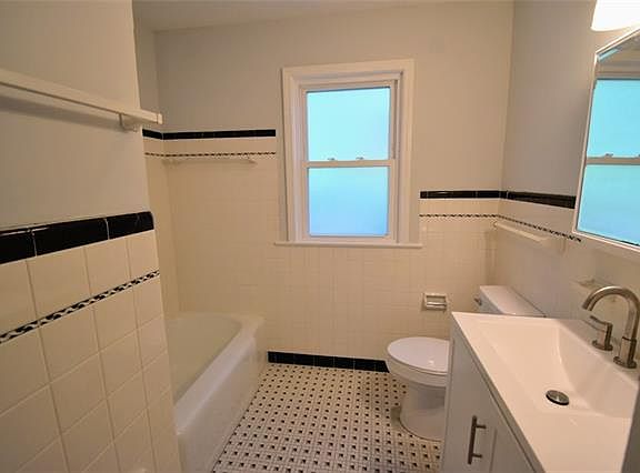 5th image of 6818 Canal Blvd
