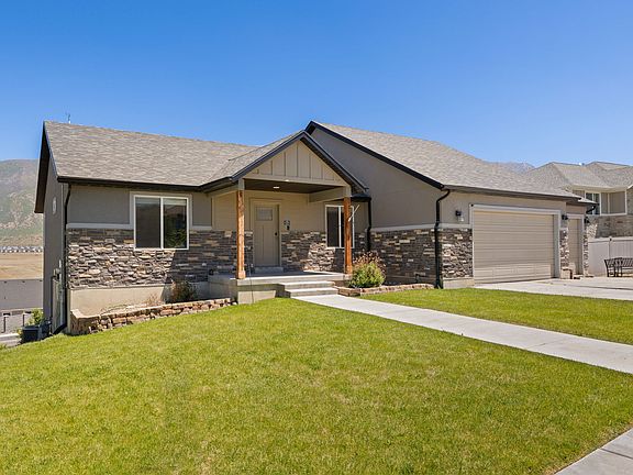 2nd image of 1043 Valley View Dr