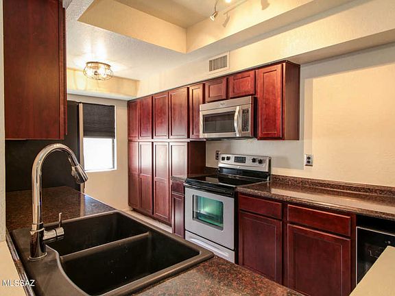 5th image of 7920 E Colette Cir