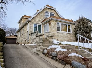 2435 N 56th St, Milwaukee, WI 53210