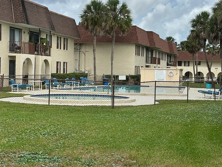 1756 El Prado Rd #3 — Photo 2