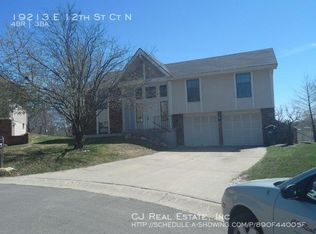 19213 E 12th Ct N, Independence, MO 64056