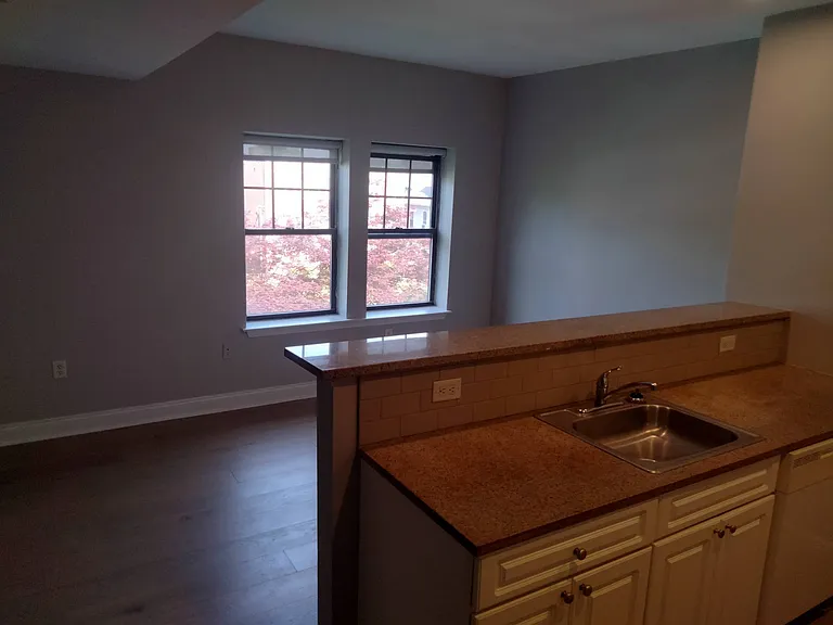 56 Imlay St #3C — Photo 4