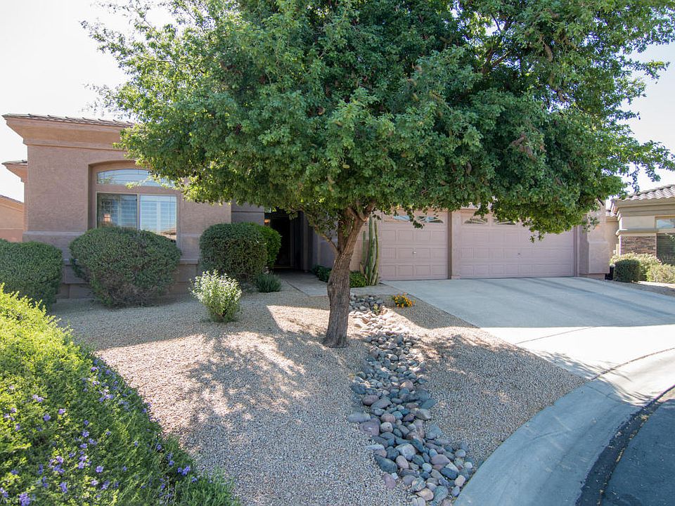 1st image of 28235 N 49th Pl