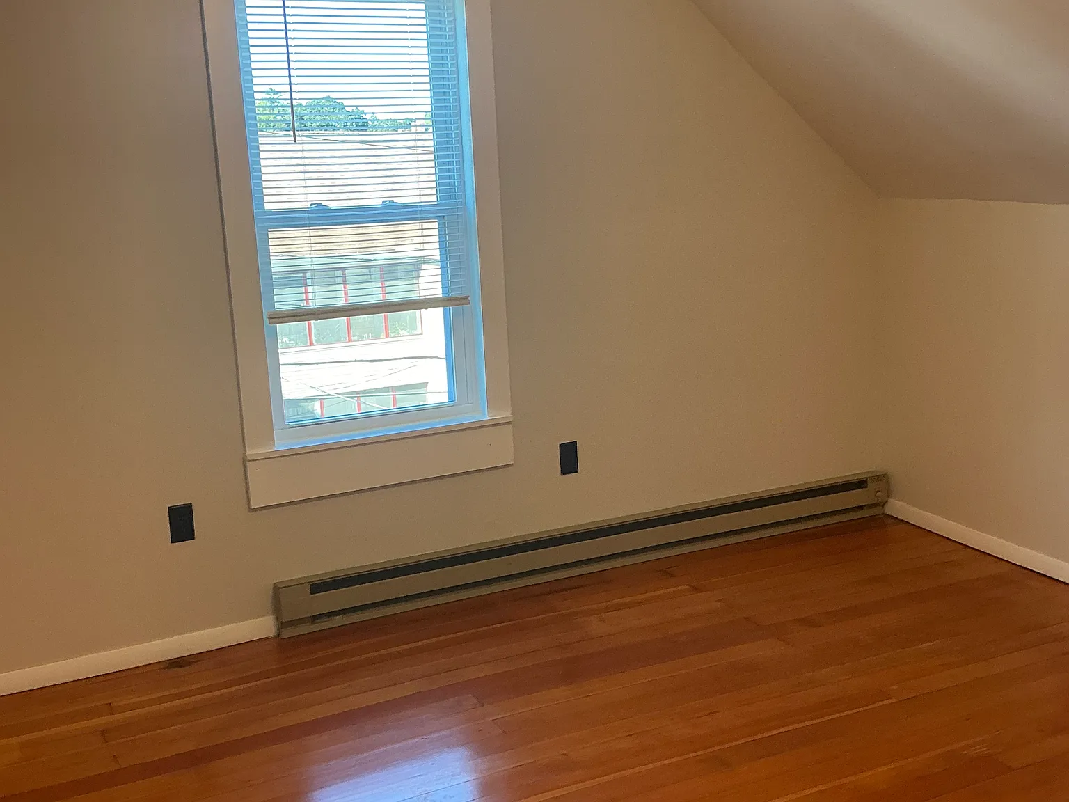 1 bed, $1,400 — Photo 2