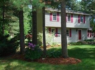12 Pelham Ln, Concord, NH 03301
