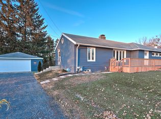 1016 Riedy Rd, Lisle, IL 60532