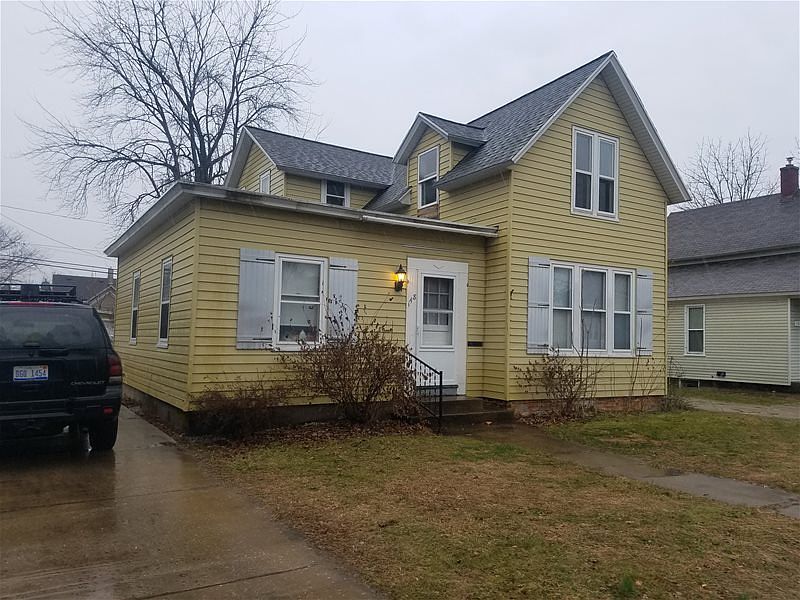 2nd image of 148 1/2 W 16th St