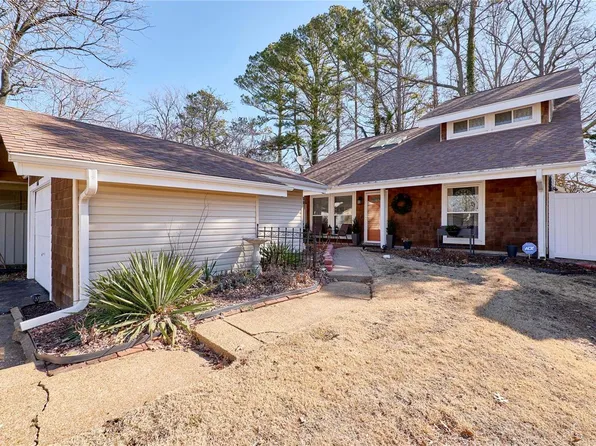 1466 Pine Row Ct, Saint Louis, MO 63146