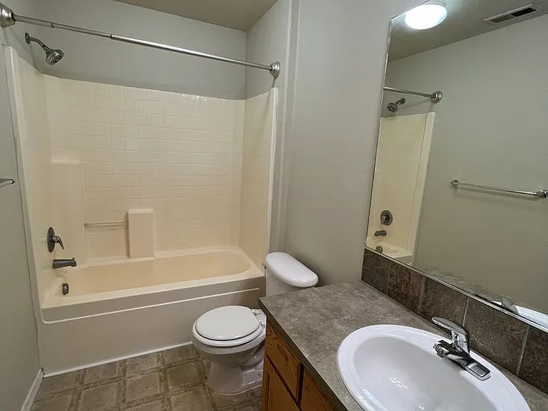18661 SW 93rd Ter — Photo 12