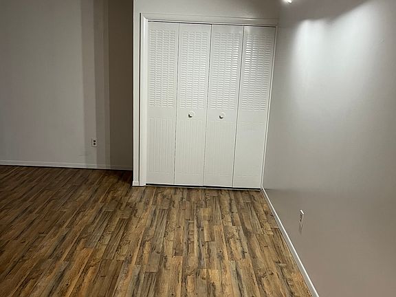5th image of 1315 S Lake Wilmer Dr APT 105B