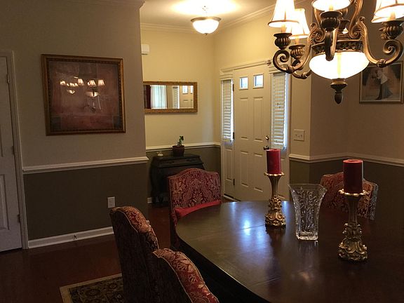 Formal dining room and entry way 