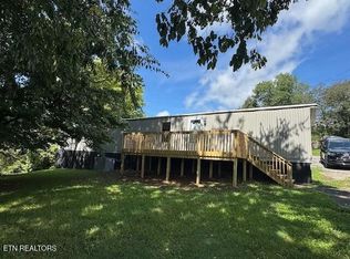 840 Kerr St, Dandridge, TN 37725