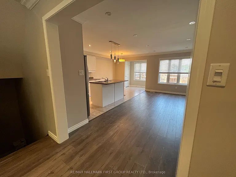 2424 Tillings Rd — Photo 6