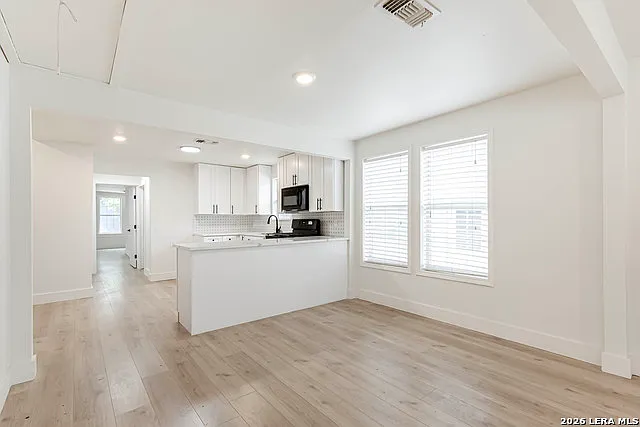 1002 Fulton Ave — Photo 10