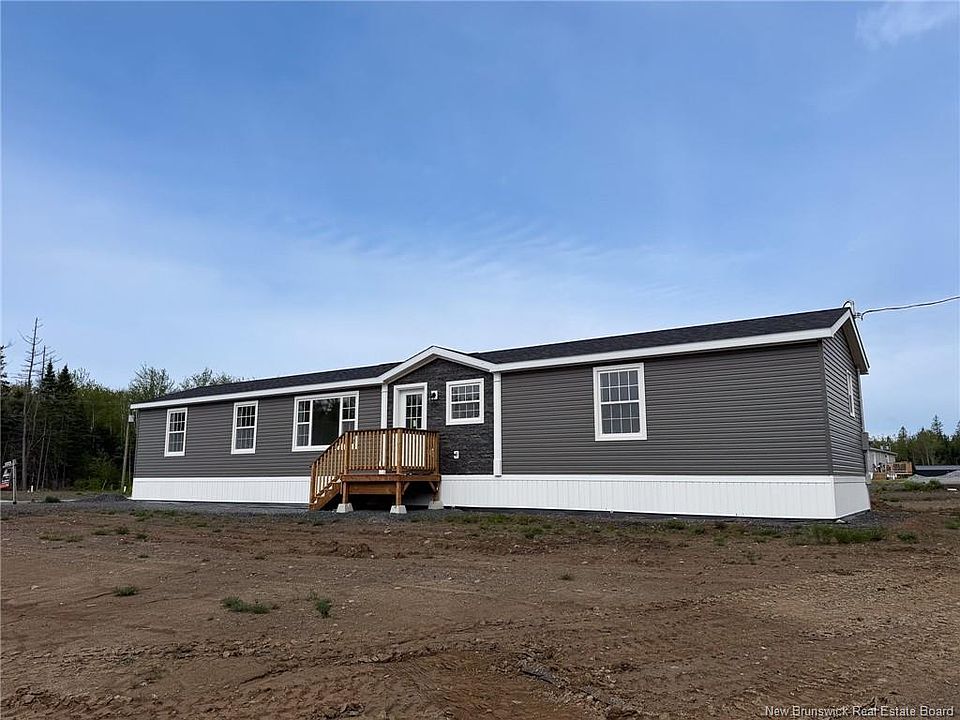 1st image of 40 Luanne Dr