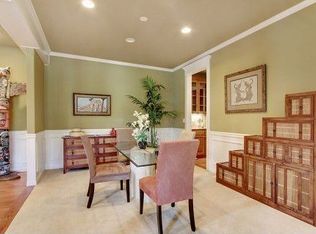 17119 69th Pl W, Edmonds, WA 98026