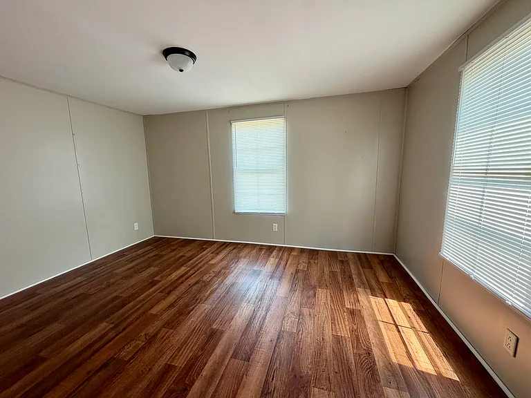 77 Long Leaf Ln — Photo 6