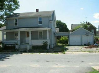 30 Barnes St, West Warwick, RI 02893