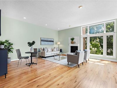 696 Mowbray Arch APT 840, Norfolk, VA, 23507