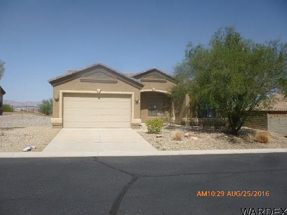 1st image of 909 Waterford Dr