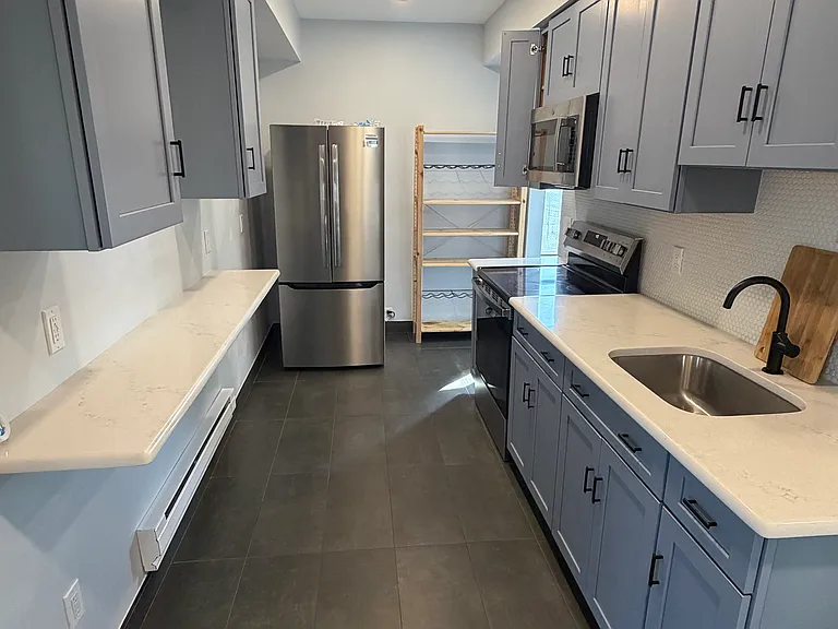 110 Passaic Ave #2 — Photo 4