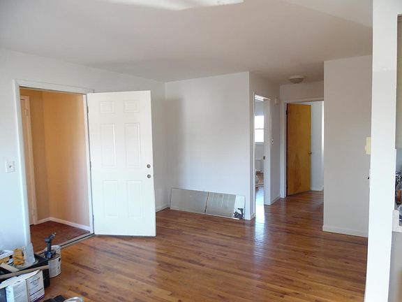 2nd image of 171 Auburn Ave #2