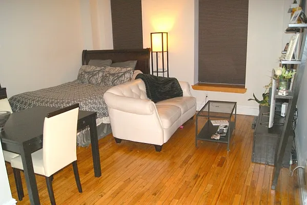 Rented by Citi Habitats | media 21