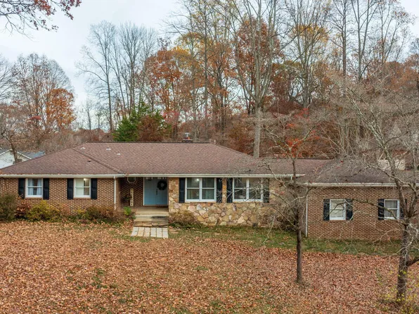 103 Wheeler Ln, Oliver Springs, TN 37840