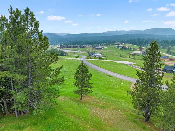 11 Wildberger Rd, Sturgis, SD 57785