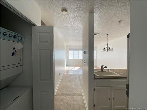 4th image of 1204 Whitney Ave APT 104