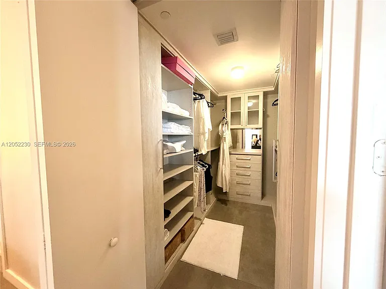 488 NE 18th St #3210 — Photo 21