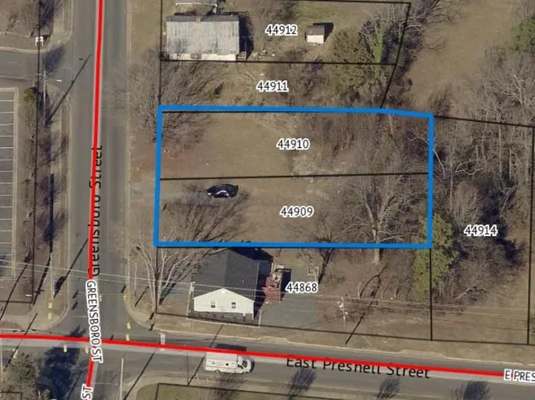 606 Greensboro St, Asheboro, NC 27203