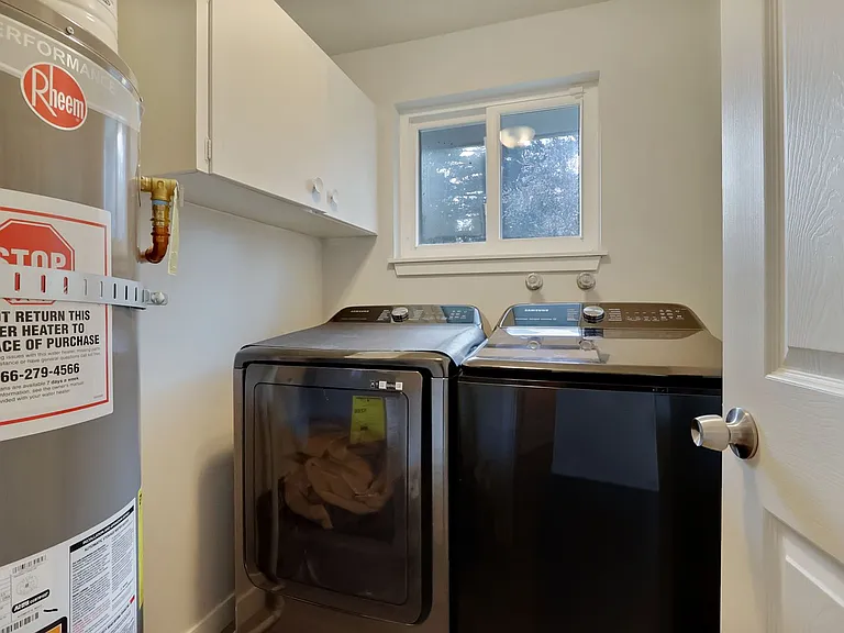 1625 Alder St SE — Photo 15