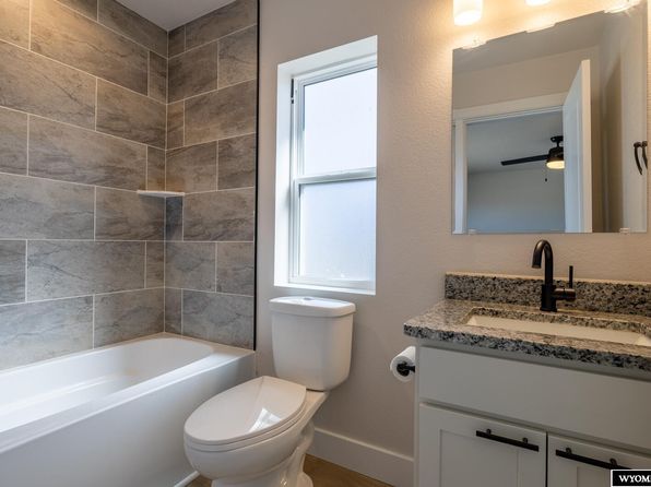 casper-wyoming-402468646 picture