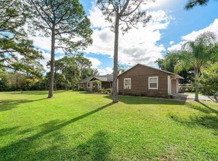 6752 146th Rd N, Palm Beach Gardens, FL 33418