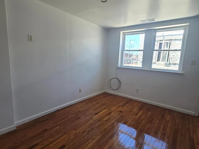 1940 S 19th St #2 — Photo 7