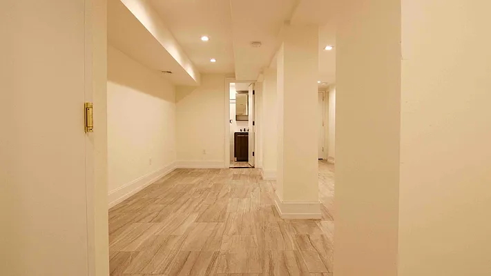 Rented by Nooklyn NYC LLC | media 20