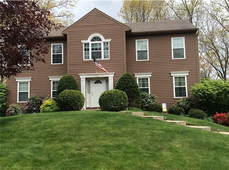 1st image of 415 Monmouth Dr