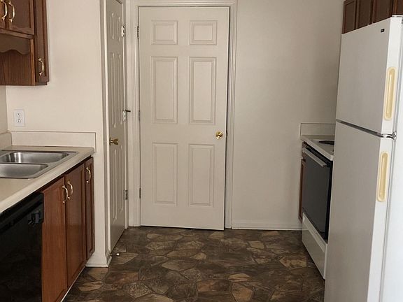 2nd image of 3872 Jockey Dr APT D