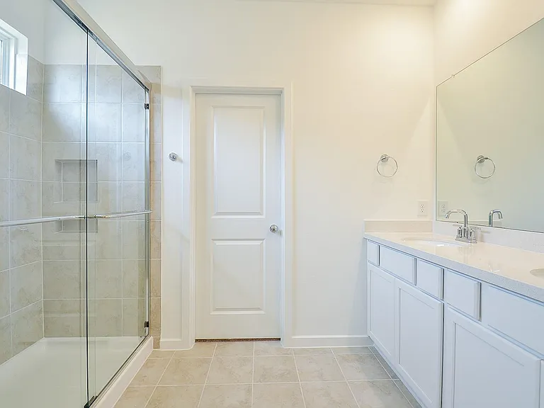 9727 Rialto Heights Dr — Photo 23