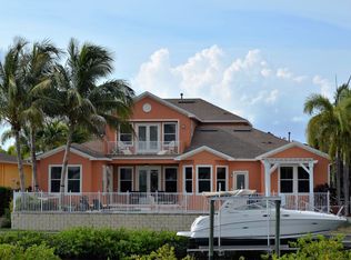 845 Islebay Dr, Apollo Beach, FL 33572