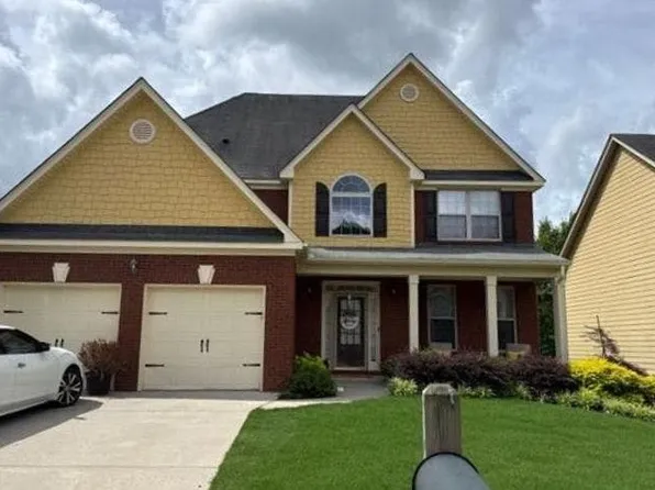 7518 Saint David St, Fairburn, GA 30213