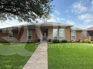 2210 Ridgewood, Carrollton, TX 75006