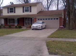28780 Carmel Ct, Southfield, MI 48076