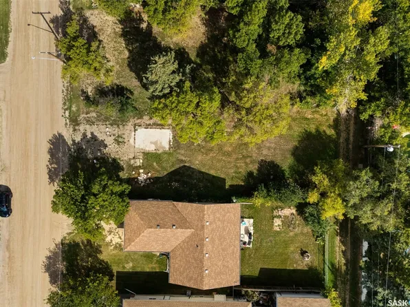 307 Elder Street, Pense, SK S0G 3W0