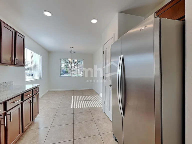 1417 W Belmont Red Trl — Photo 4