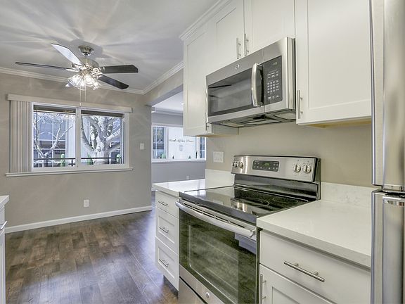 4th image of 825 Menlo Ave #N