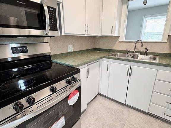 5th image of 2310 S Hall Rd