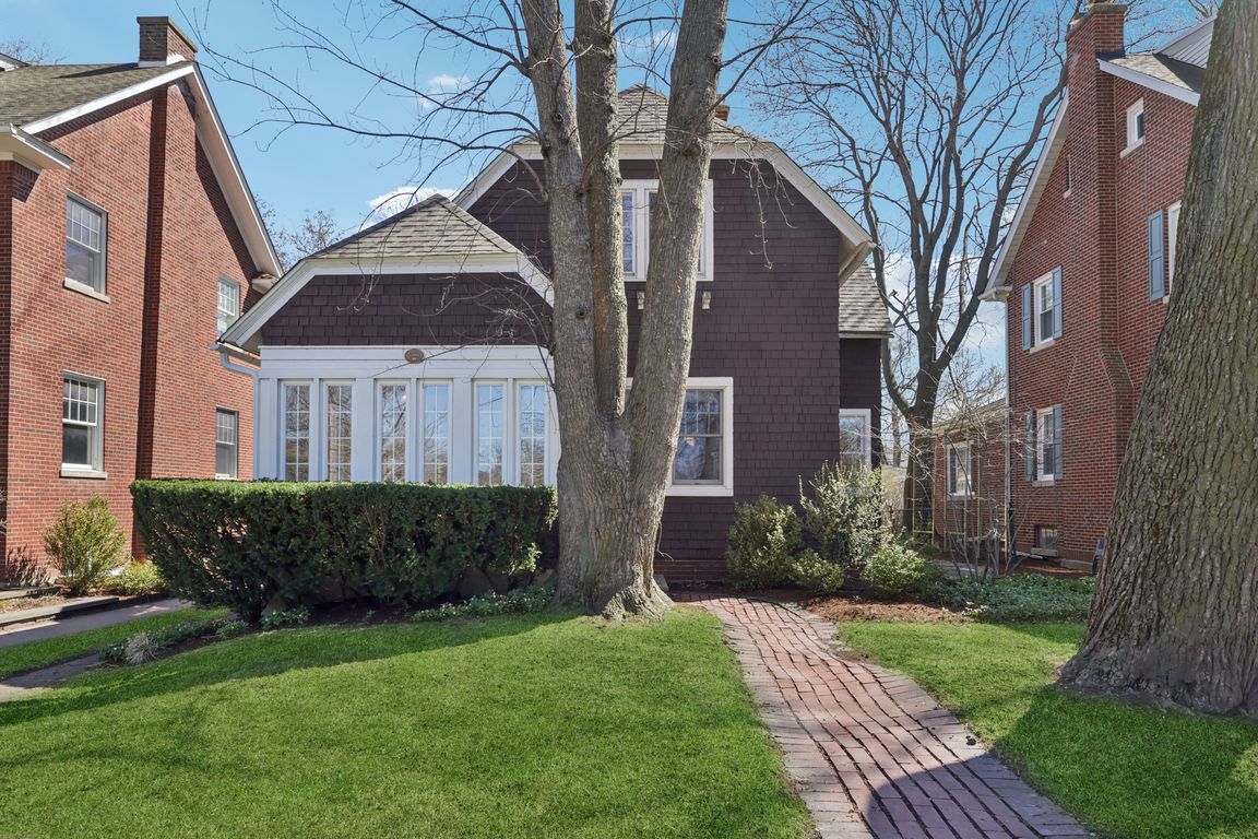 Asbury Ave-S0804-001.jpg